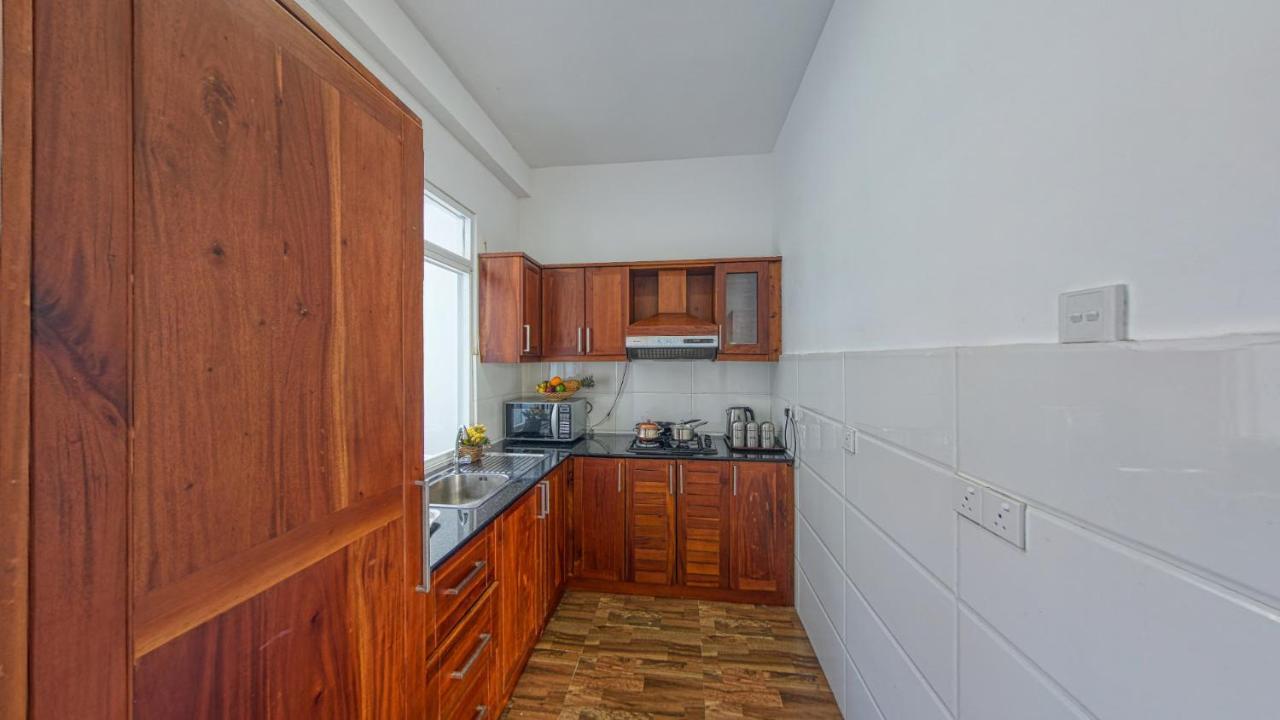 Ocean Breeze Apartment Kolombo Zewnętrze zdjęcie