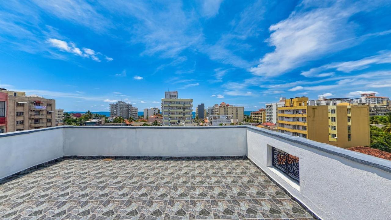 Ocean Breeze Apartment Kolombo Zewnętrze zdjęcie