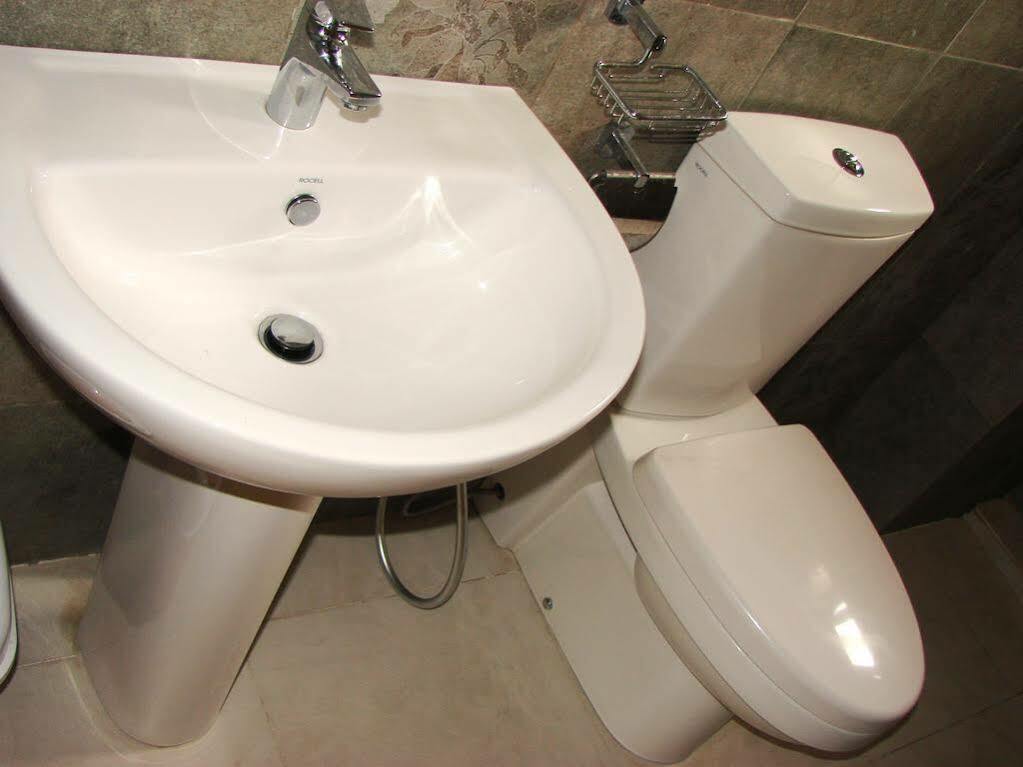 Ocean Breeze Apartment Kolombo Zewnętrze zdjęcie